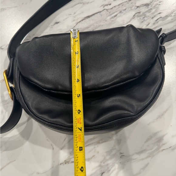 Flour Half Moon Crossbody Women's Street Level Black - Picture 13 of 15